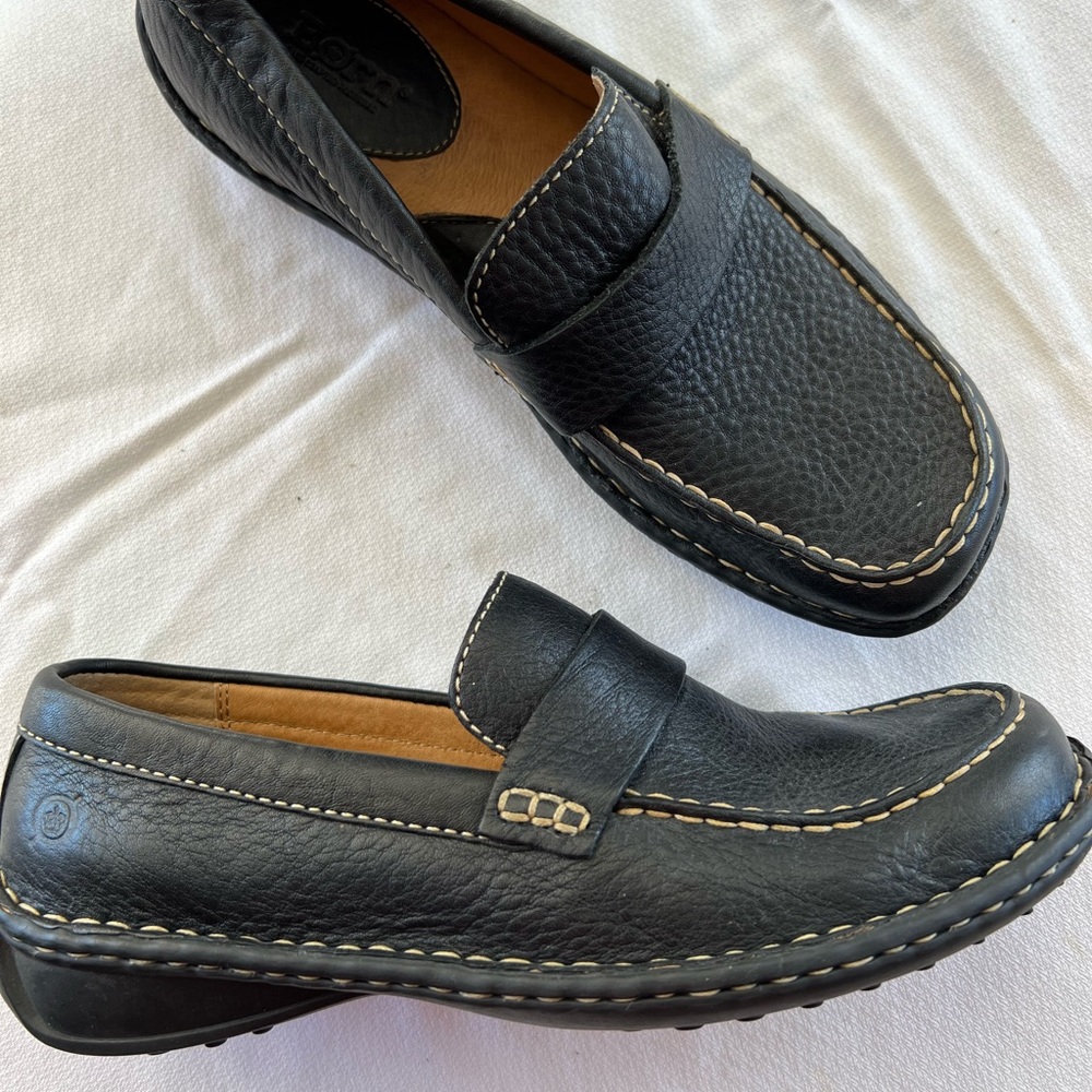 Black Leather Loafers!